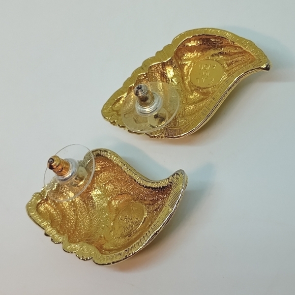 * vintage KJL Kenneth Jay Lane Avon seashells w/ rhinestones gold tone earrings - Picture 4 of 6